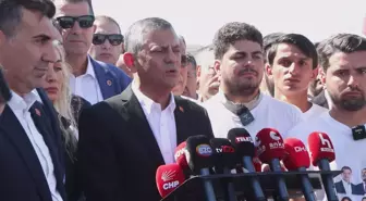 CHP Genel Başkanı Özgür Özel, Özgürlük Yürüyüşü'nü Karşıladı