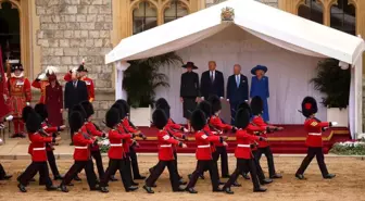 Trump ve Melania, Windsor Kalesi'nde Kraliyet Töreniyle Karşılandı