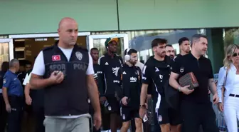 Beşiktaş, Göztepe Maçı İçin İzmir'e Geldi