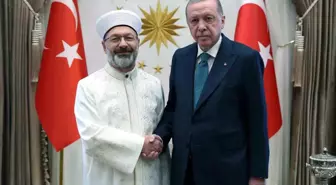 Cumhurbaşkanı Erdoğan eski Diyanet İşleri Başkanı Prof. Dr. Erbaş'ı kabul etti