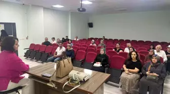 Elazığ Mezre Ortaokulu'nda Veliler ile Tanışma Toplantısı Düzenlendi