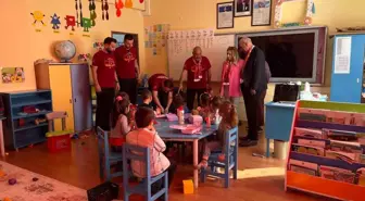 UltrAslan'dan Eğitimde Destek: Giresun'daki Öğrencilere Kırtasiye Yardımı
