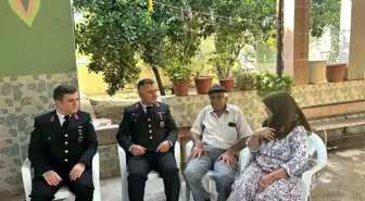 Jandarma şehit ailelerini unutmadı