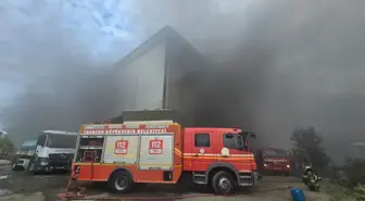 Trabzon'da Alışveriş Merkezi Yangını Havadan Görüntülendi