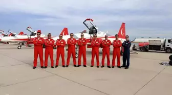 Türk Yıldızları TEKNOFEST'te Unutulmaz Gösteri Düzenledi