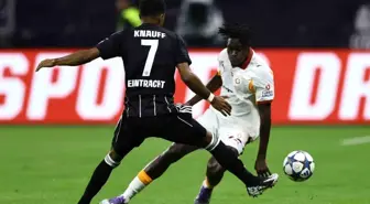 Galatasaray, Eintracht Frankfurt'a Deplasmanda 3-1 Yenik Duruma Düştü