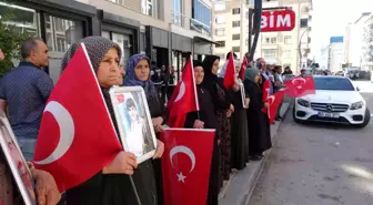 Vanlı anne: 'Barış olsun, bu acı bitsin'