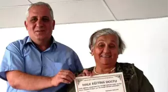 Akşehir Halk Eğitimi Merkezi'nden Halk Eğitimi Dostu Belgesi