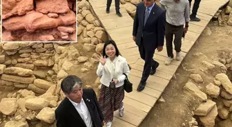 Bakan Ersoy: Göbeklitepe'de Neolitik Çağ'ın ritüellerine ışık tutacak insan heykeli bulundu