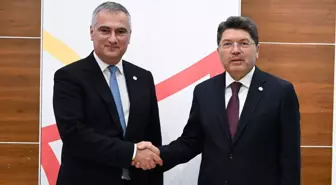Adalet Bakanı Yılmaz Tunç, Gürcistanlı Mevkidaşı ile Malta'da Bir Araya Geldi
