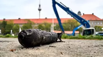 Berlin'de İkinci Dünya Savaşı'ndan kalma bomba bulundu, 10 bin kişi tahliye edildi