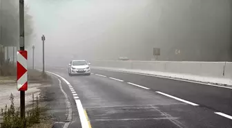 Bolu Dağı'nda Yoğun Sis: Görüş Mesafesi 30 Metreye Düştü