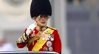 Tayland Kralı Yeni Başbakan ve Kabinesini Onayladı