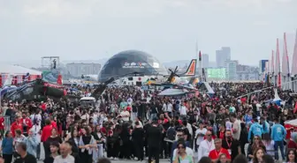 TEKNOFEST 2025'te Hava Gösterileri ve Yoğun Katılım
