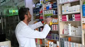 Eczacı Yılmaz'dan Yapay Zeka ile İlaç Önerilerine Uyarı