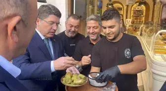Bakan Tunç'tan Antalya'da Esnaf Ziyareti