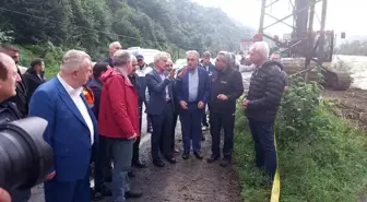 Bakanlar Rize'de Sel ve Heyelan İncelemeleri Yapıyor