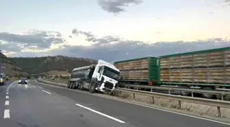 Bilecik'te Tır Kazası: Sürücü Yaralandı
