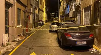 Beyoğlu'nda Taksici Gasp Edilip Vuruldu