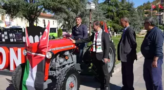 Kastamonulu Çiftçi Traktörünü Satıp Gelirini Filistin'e Bağışlayacak