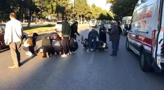Isparta'da Motosiklet Kazası: Genç Sürücü Yaralandı