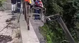 Rize'de Şiddetli Yağış ve Heyelan: Mahsur Kalan İşçiler Kurtarıldı