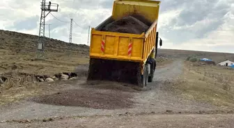 Kars'ta Köy Yolları Modernize Ediliyor