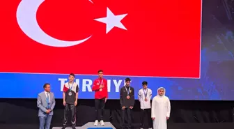Mert Güney'den Tarihi Başarı: Muay Thai Dünya Şampiyonu