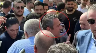Oy kullanmaya giden Ali Koç'un zor anları: Aman, aman..
