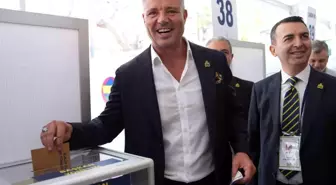 Fenerbahçe Başkan Adayı Sadettin Saran Oyunu Kullandı