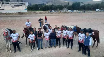 Bayburt'ta Atlı Cirit İl Birinciliği Finali Gerçekleşti