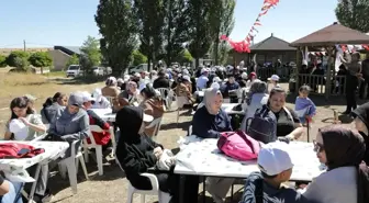 Dumlupınar'da bursiyerler geleneksel piknik şöleninde buluştu
