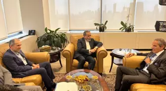 İran Dışişleri Bakanı Arakçi'den Nükleer Program Açıklaması