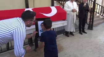 Reyhanlı'da Kalp Krizi Geçiren Polis Memuru Hayatını Kaybetti
