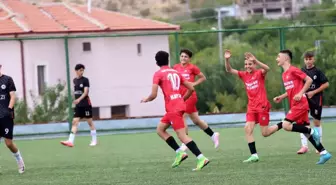 Kayseri U16 Ligi'nde Zeki Akparlarspor ve Hacılar Erciyesspor Berabere Kaldı