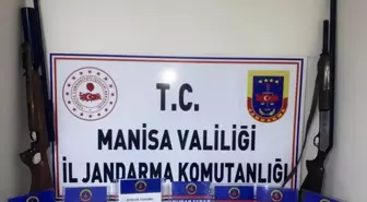Manisa'da Uyuşturucu Operasyonu: Esrar ve Silah Ele Geçirildi
