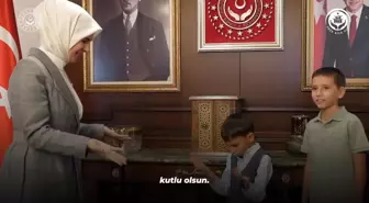 Bakan Göktaş, Uluslararası İşaret Dilleri Günü'nü Kutladı