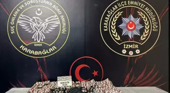 İzmir'de Uyuşturucu Operasyonu: İki Kardeş Gözaltında