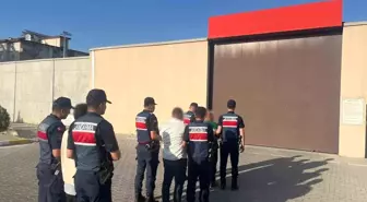 Gaziantep'te Kaçak Silah ve Uyuşturucu Operasyonu: 3 Şüpheli Tutuklandı