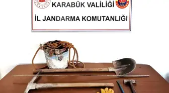 Karabük'te İzinsiz Kazı Yapan İki Şüpheli Suçüstü Yakalandı