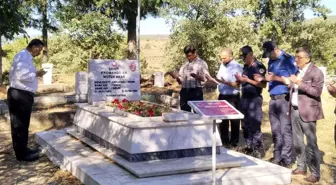 Karacasulu şehit Akar mezarı başında anıldı