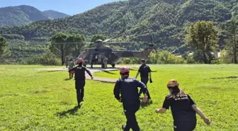 Artvin'de Sel Sonrası Enerji Onarım Ekipleri Helikopterle Görevlendirildi