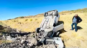 Bitlis'te Hafif Ticari Araç Takla Attı: 1 Yaralı