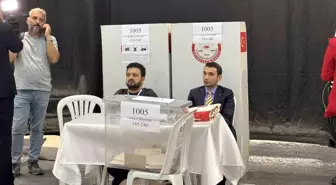 CHP İstanbul İl Başkanlığı Olağanüstü Kongresi'nde Oylama Tamamlandı