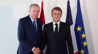 Cumhurbaşkanı Erdoğan, Fransa Cumhurbaşkanı Macron ile bir araya geldi