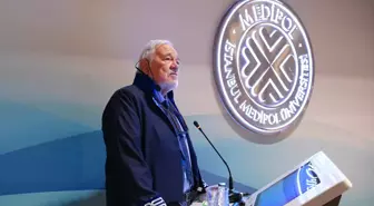 İstanbul Medipol Üniversitesi'nde 2025-2026 Akademik Yılı Prof. Dr. Ortaylı ile Başladı