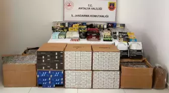Kaş'ta Jandarma Kaçak Tütün ve Ürünlerine Geçit Vermedi