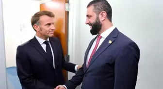 Suriye Devlet Başkanı Ahmed eş-Şara, Macron ile Bir Araya Geldi