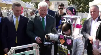 AK Parti Milletvekilleri Bakırköy'de Sahaya İndi