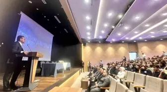 AK Parti MKYK Üyesi Ünal: 'İtiraf eden CHP, çalan, yargılanan CHP'li, bunun AK Parti ile ne alakası var?'